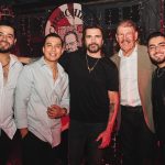 La Arrolladora y Juanes lanzan una versión que rompe fronteras de “Una Noche Contigo”